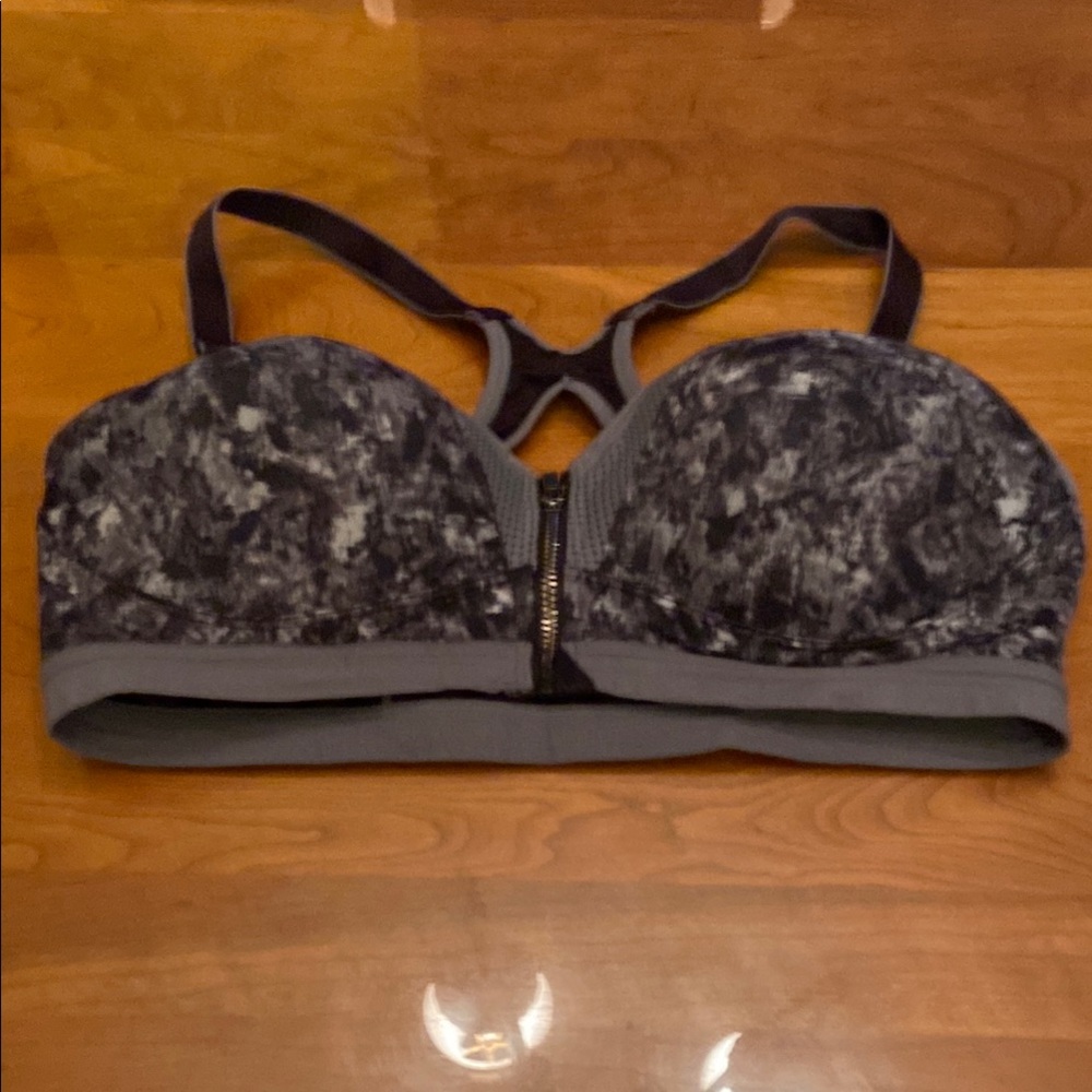 Maidenform Black and Gray Sports Bra - Picture 2 of 5